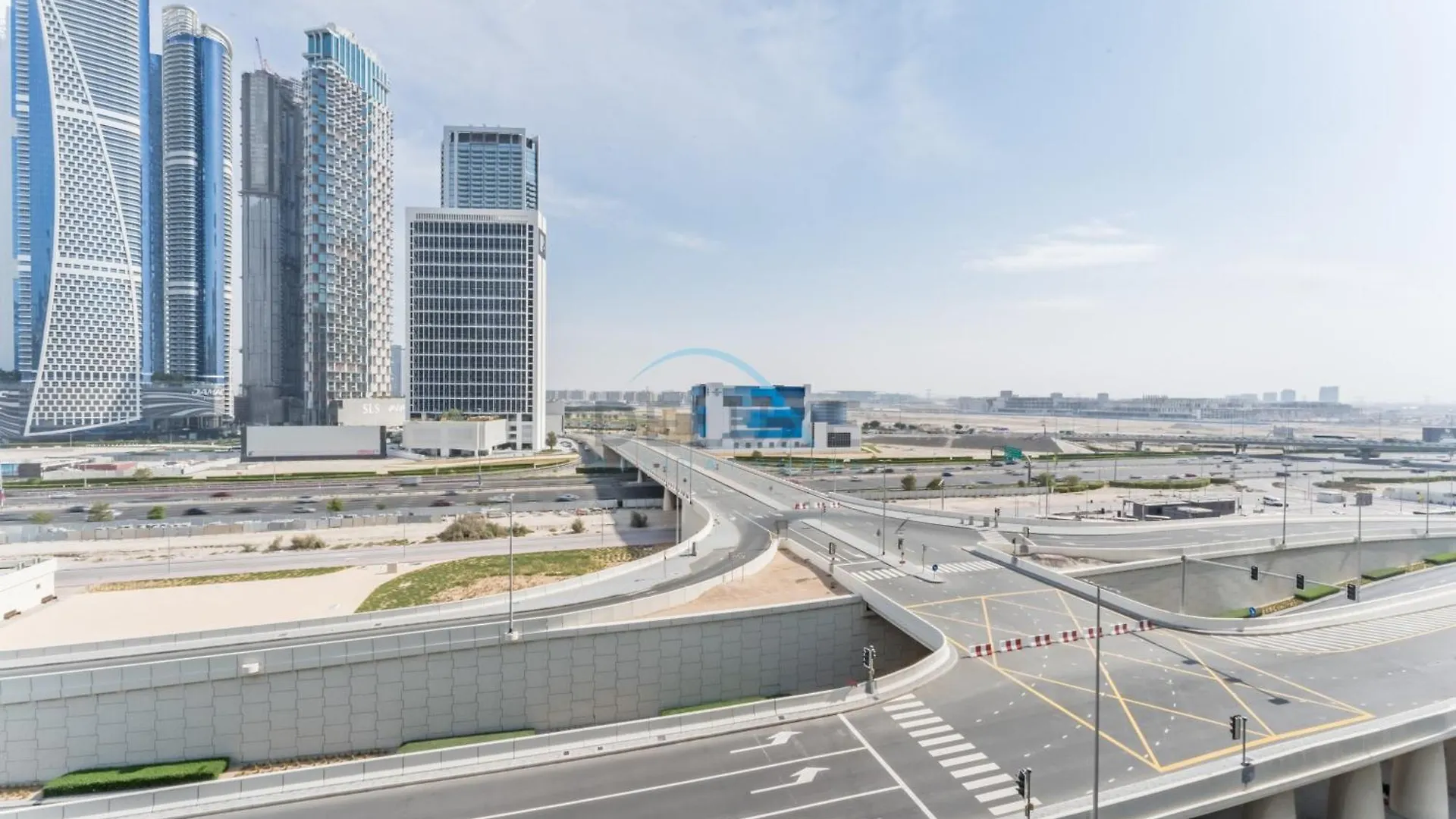 Elegant Studio Next To Dubai Water Canal, 15 Northside Tower 1, Business Bay By Deluxe Holiday Homes شقة